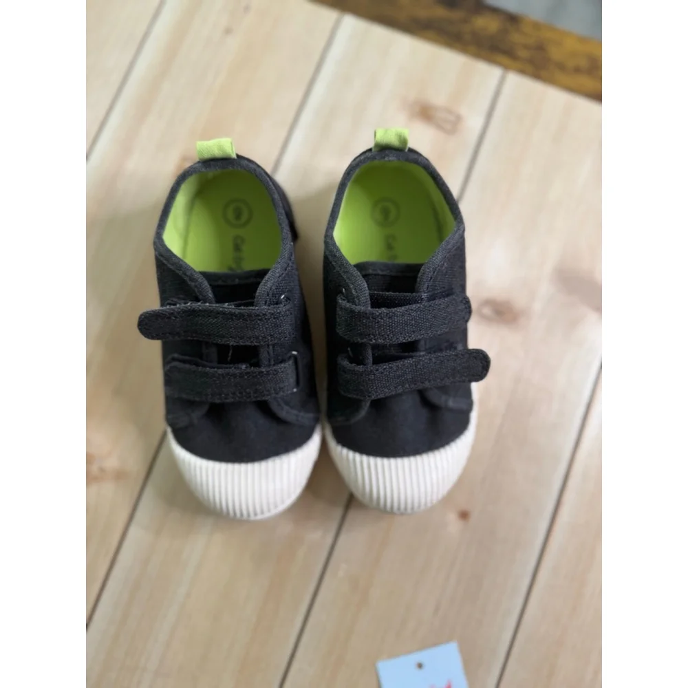 Boys Cat & Jack Sneakers Size 9 Black